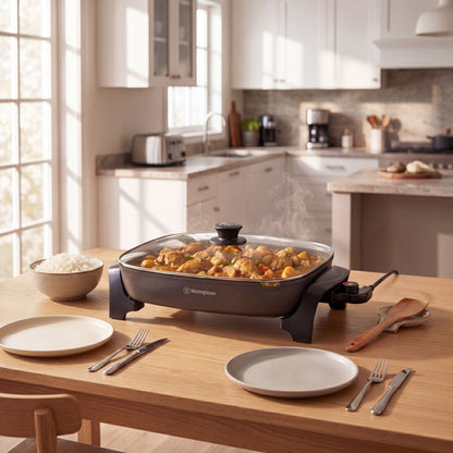 Westinghouse Extra Large Rectangle Frypan 2400W with Cast in Element