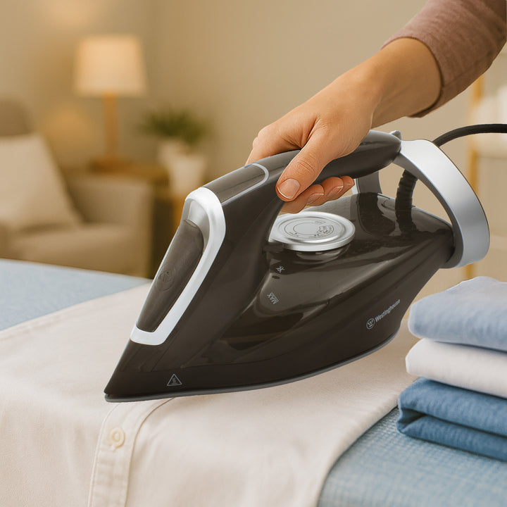 Westinghouse Steam Iron 2200W 300ml Black & Silver
