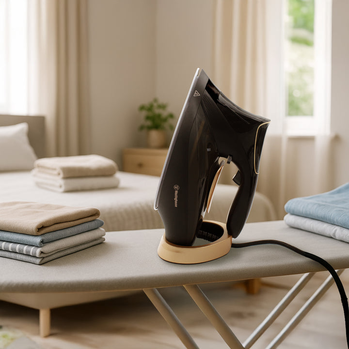 Westinghouse Premium Steam Iron 2200W 300ml Black & Gold