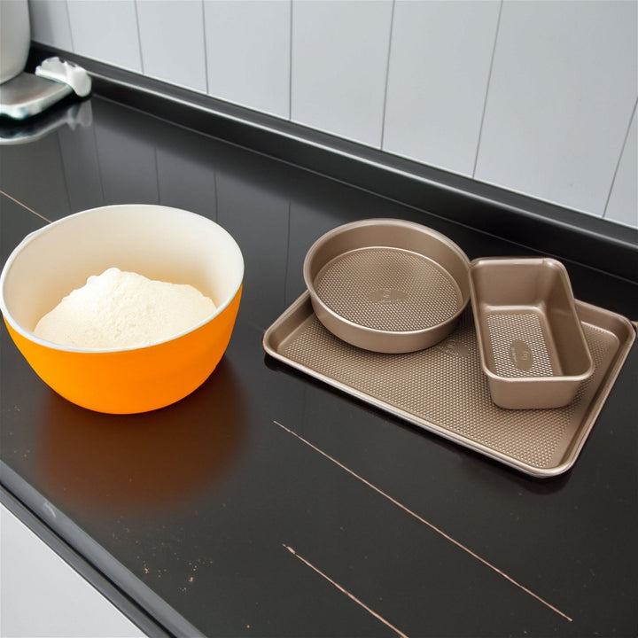 Westinghouse Baking Set Carbon Steel Diamond Texture-#product_category#- Distributed by: RVM under license